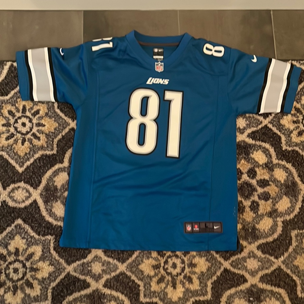 Lions 81 Johnson football jersey kids L